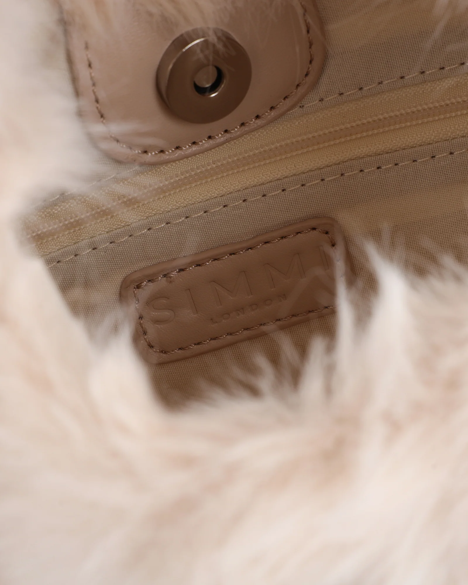 Agnes Cream Faux Fur Crescent Grab Bag - Image 3