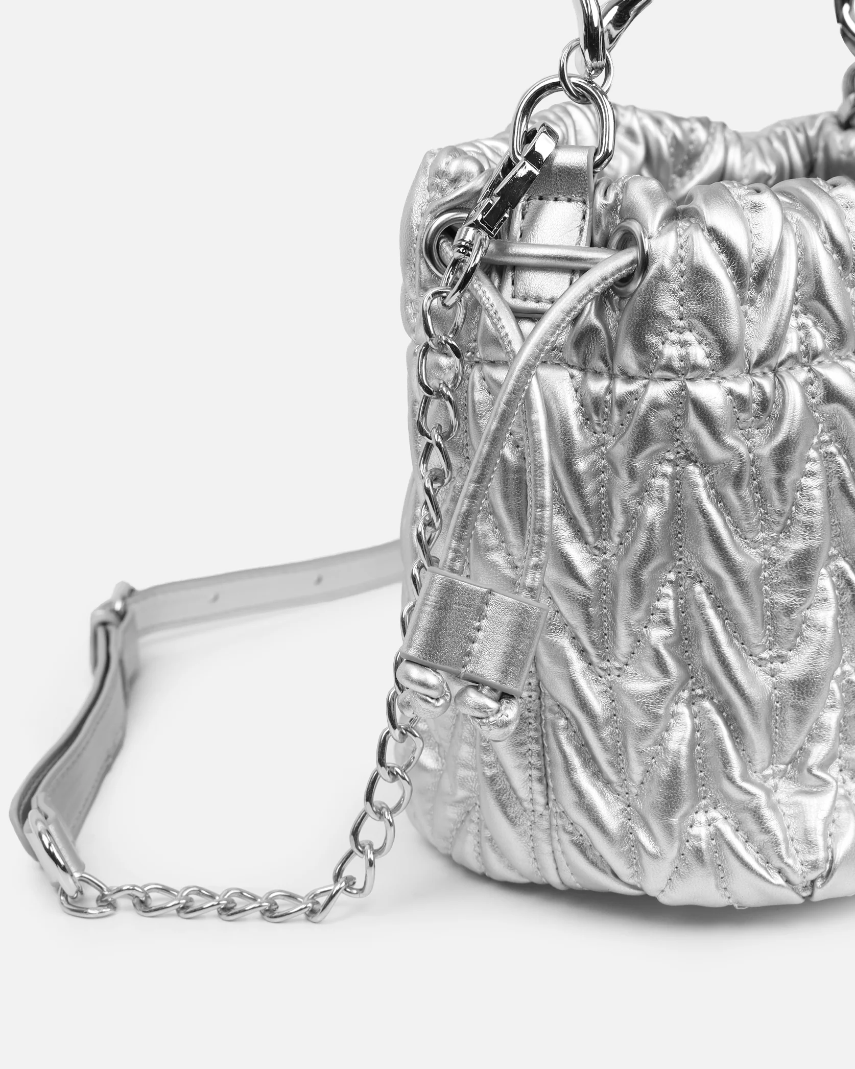 Amanza Silver Mini Chain Bucket Bag - Image 2