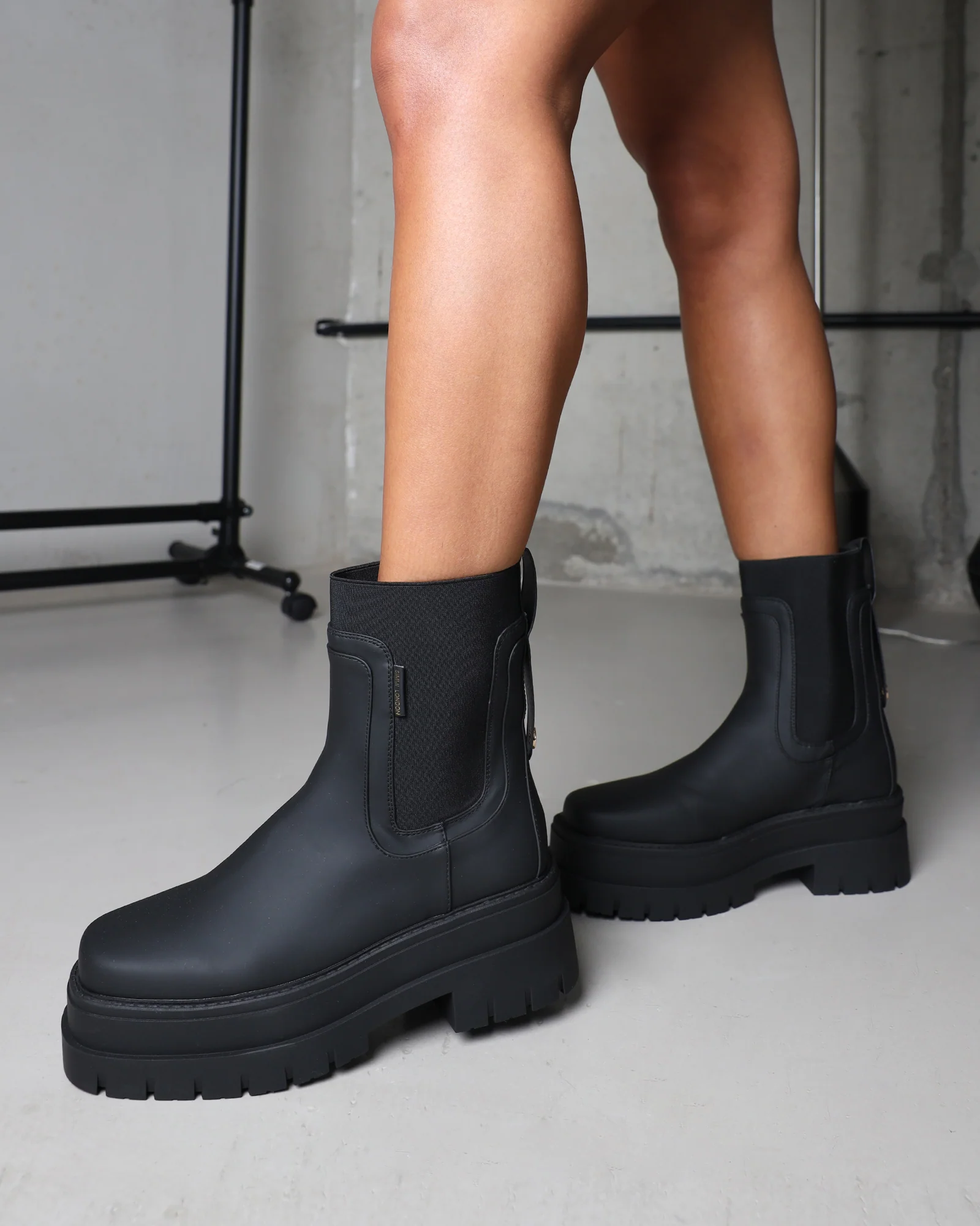 Ansel Black Rubberized Chunky Chelsea Boots - Image 5