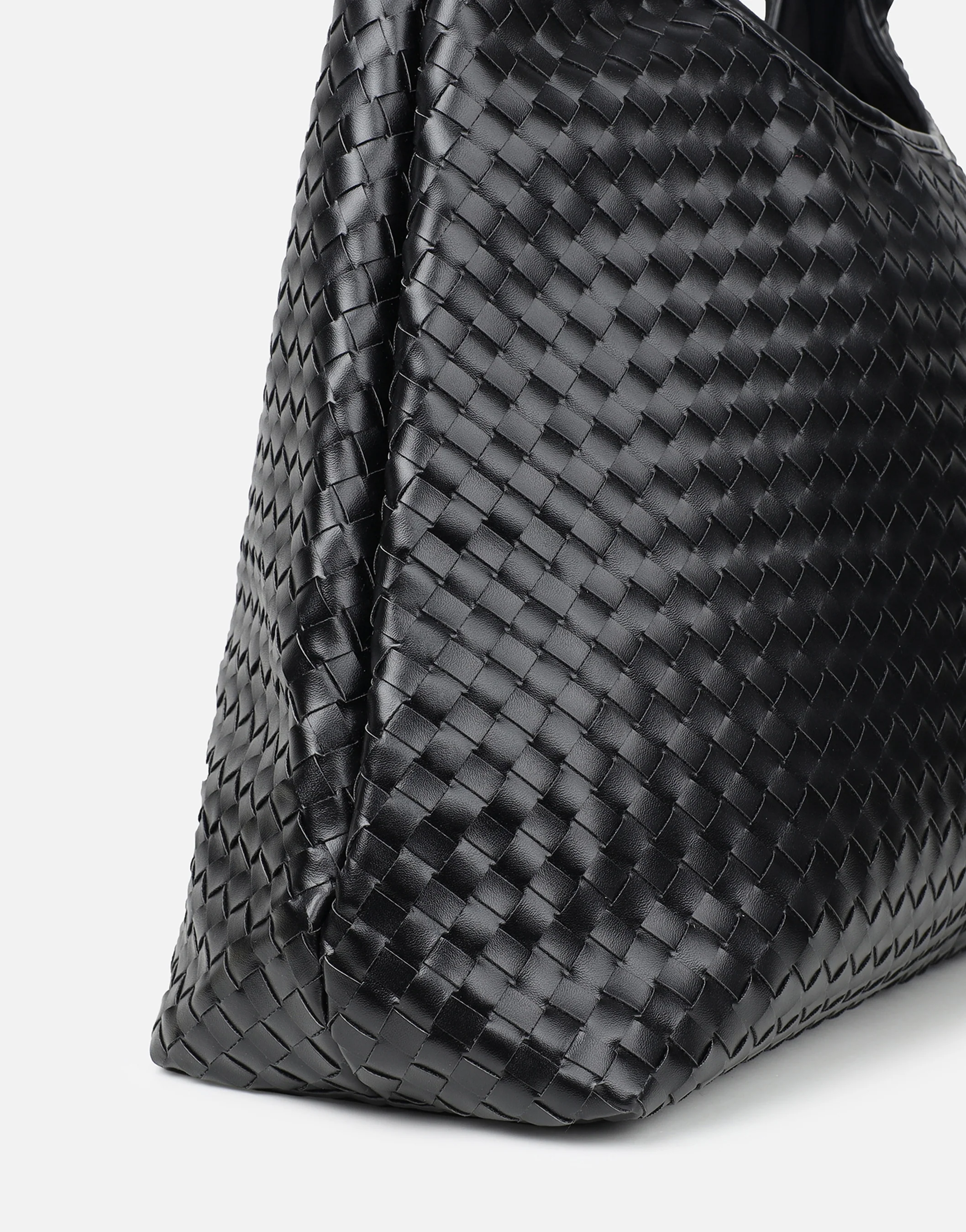 Caria Large Black Woven Shoulder Bag - Image 4