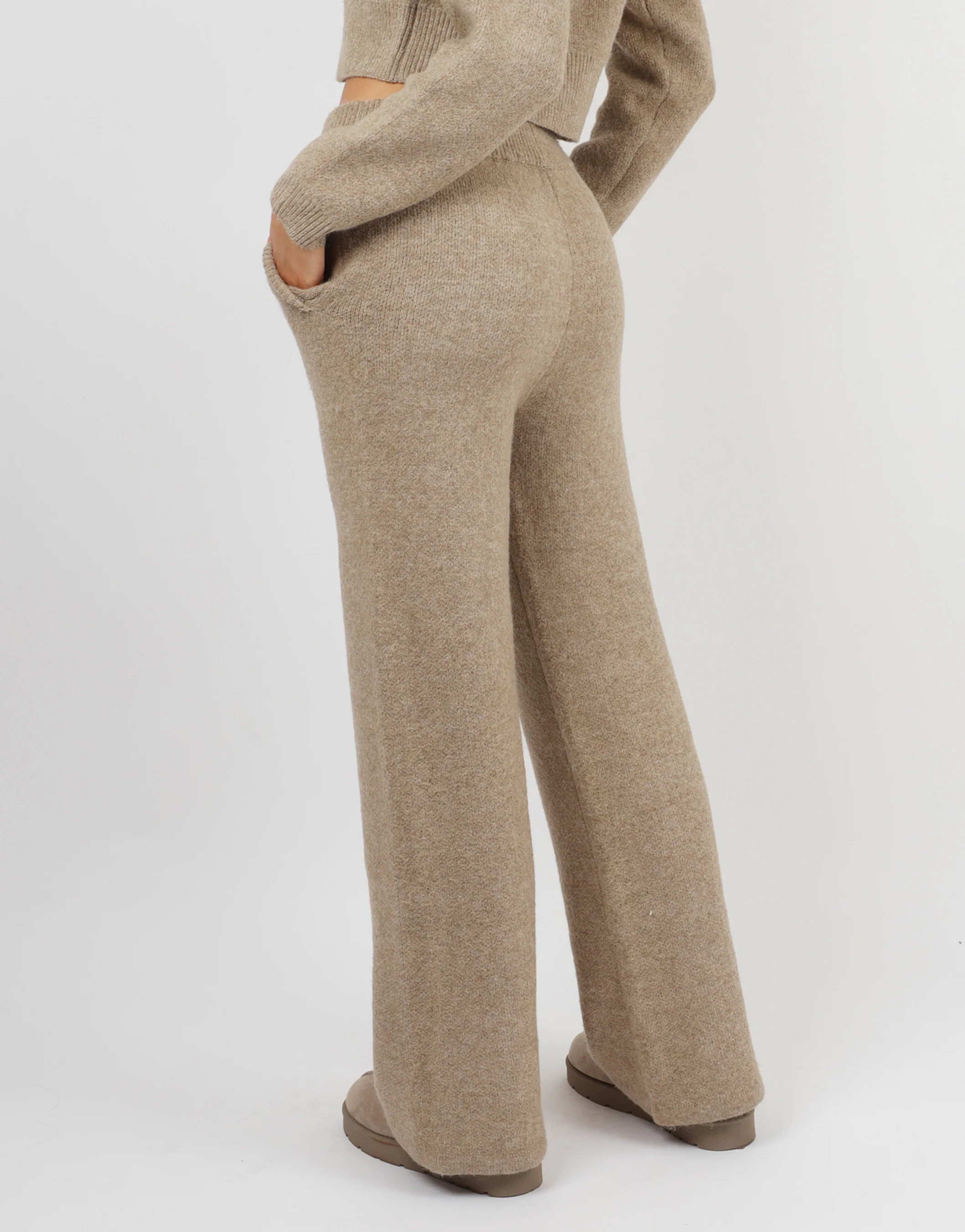 Caris Simmi Studios Knitted Trousers In Oatmeal - Image 3