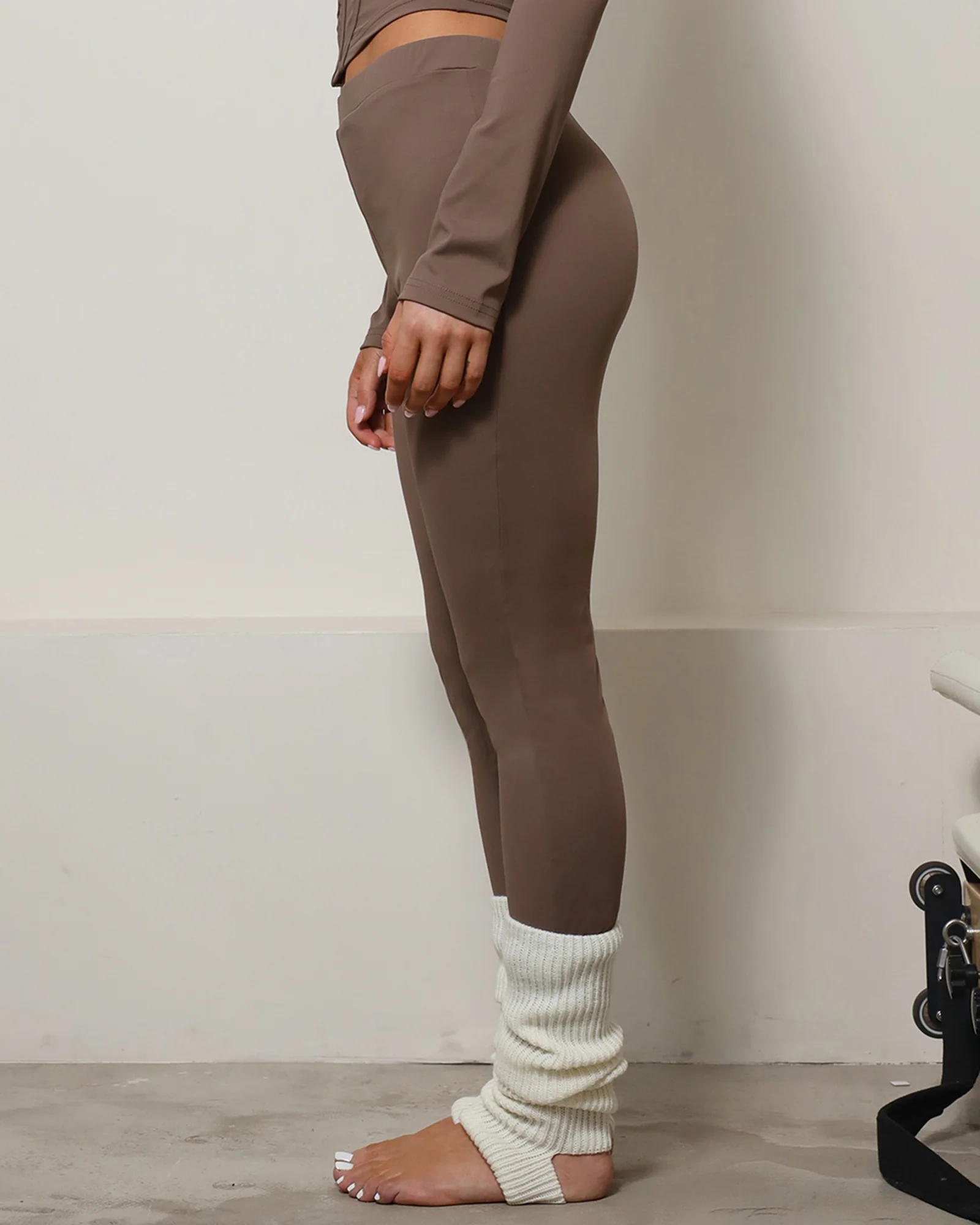 Willow Chocolate Sculpt Leggings - Image 3