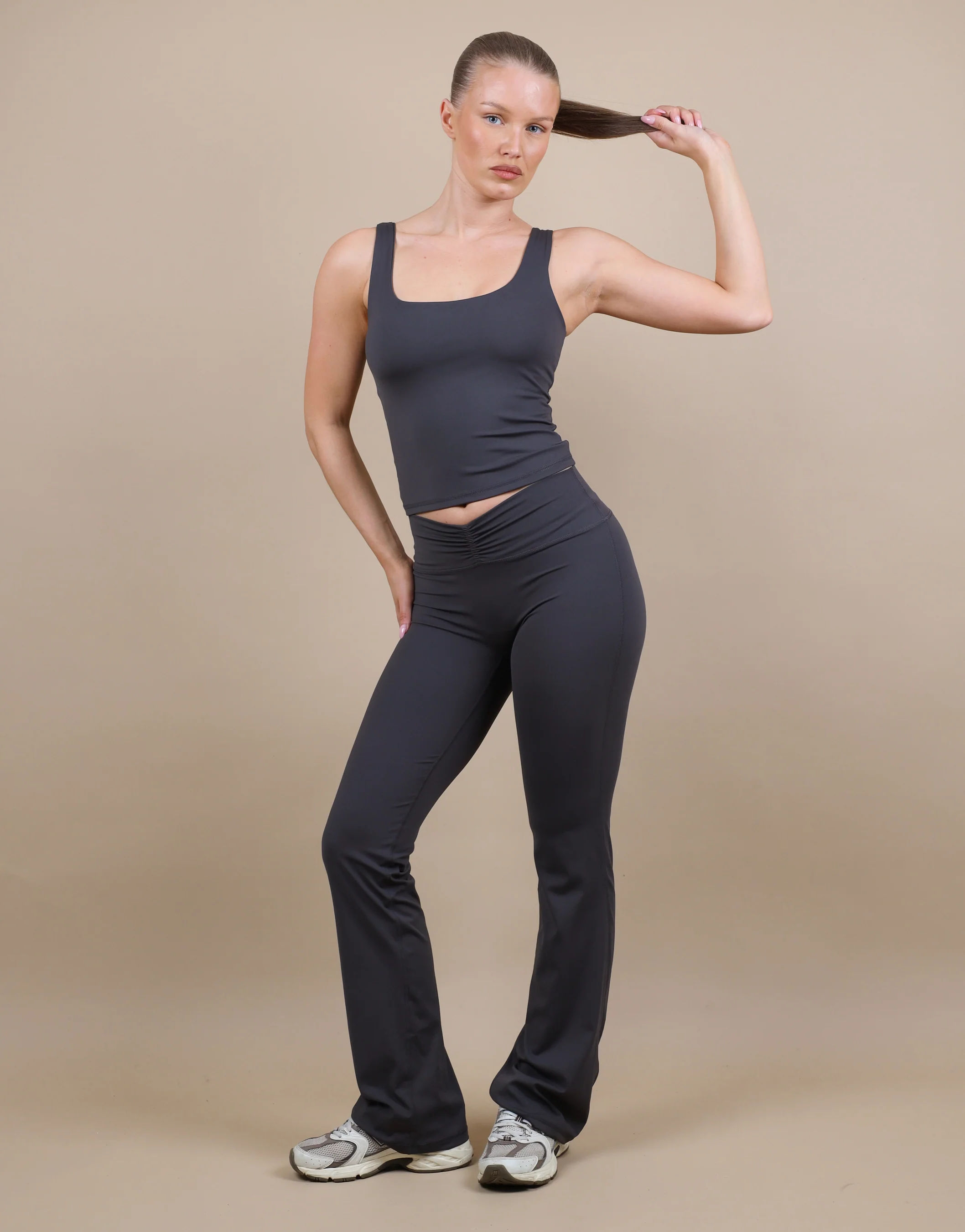 Cleo Ruched Front Flared Leggings In Slate