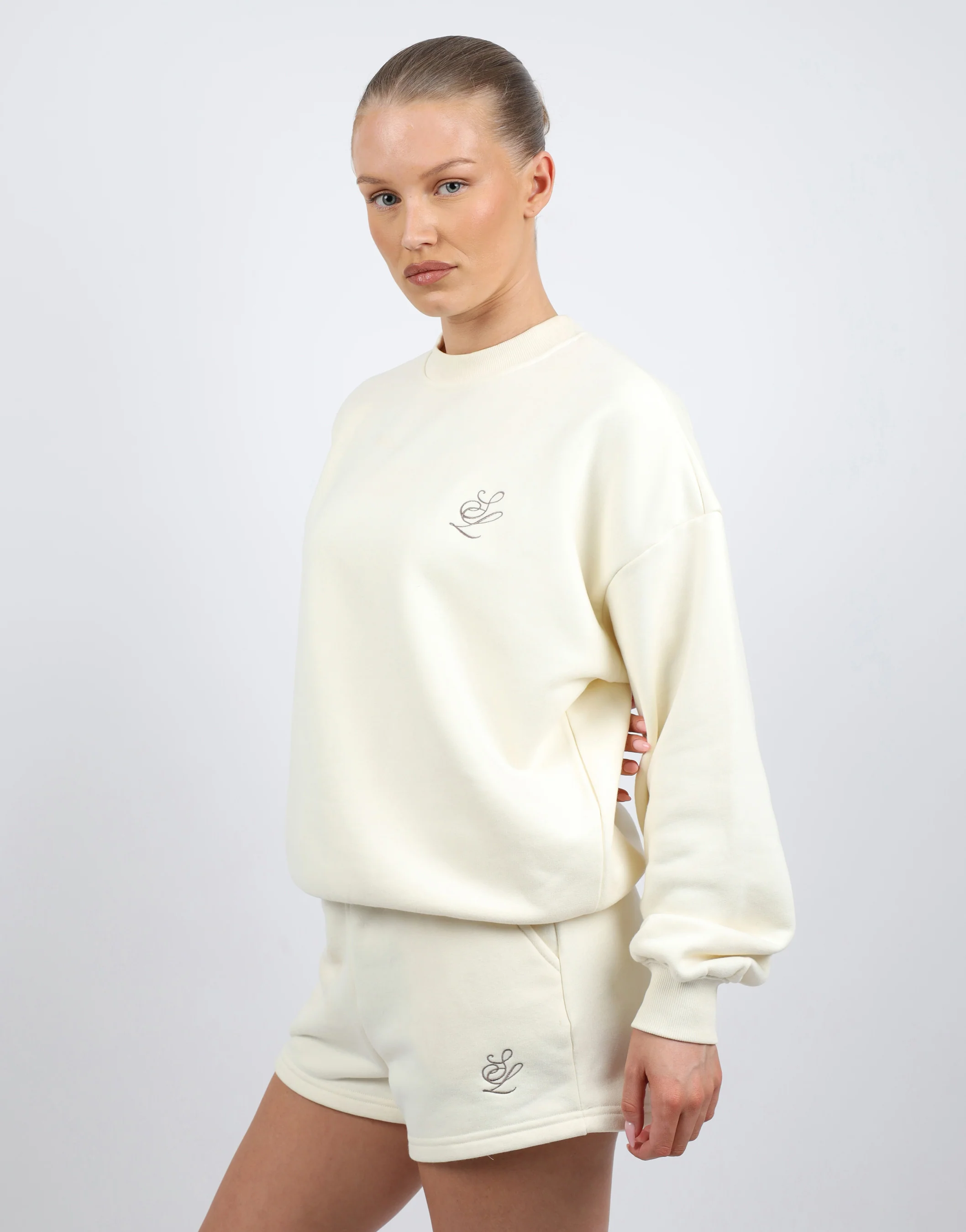 Cove Simmi Studios Embroidered Logo Sweatshirt In Cream - Image 5
