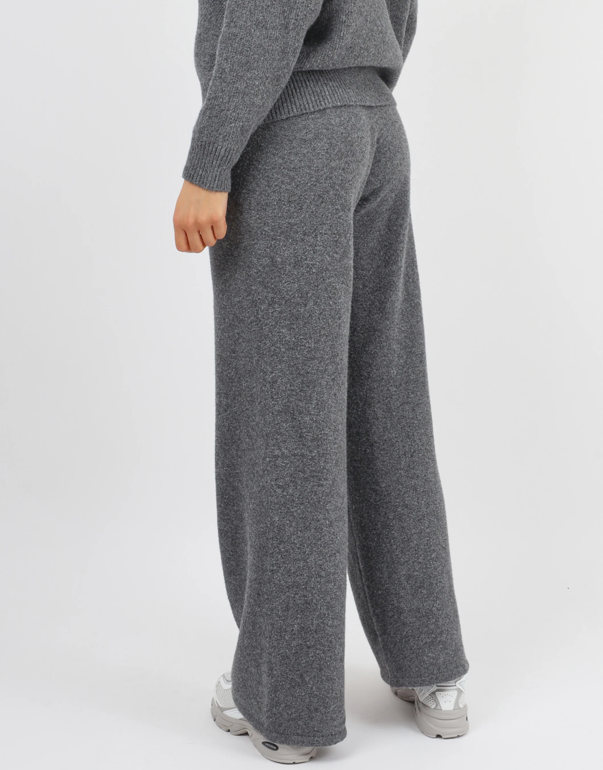 Eve Simmi studios soft touch wide leg trousers in dark grey - Image 4