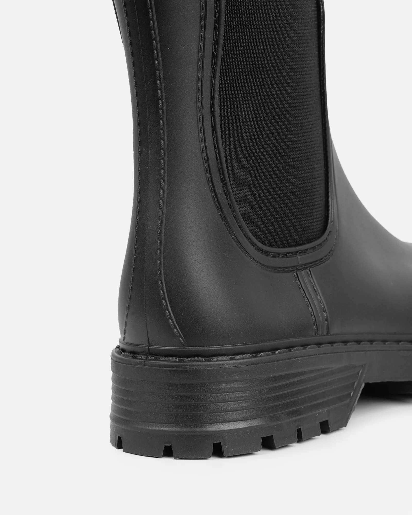 Hartley Black Wellington Chelsea Boot - Image 3