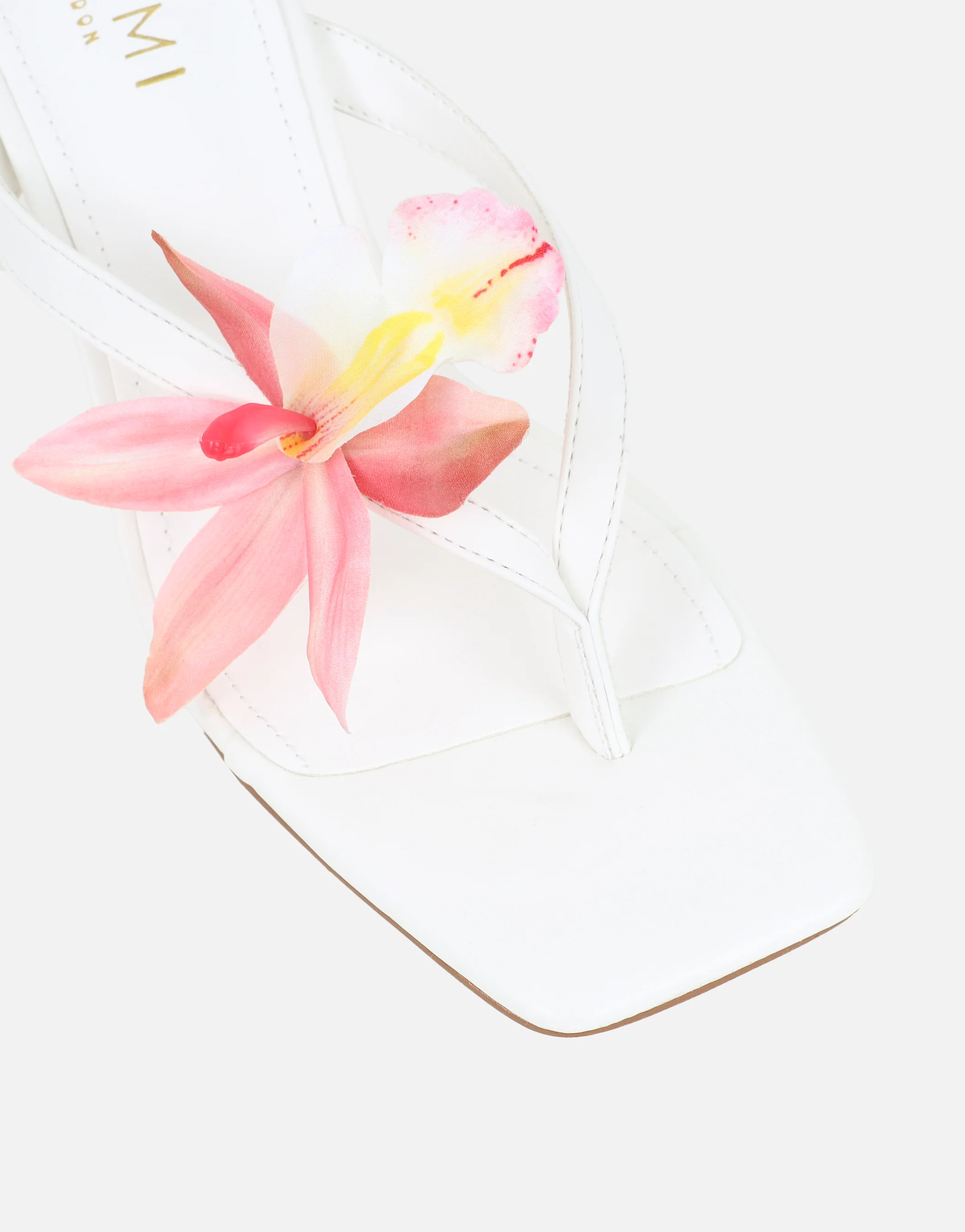 Ruby White Flower Detail Mules - Image 4