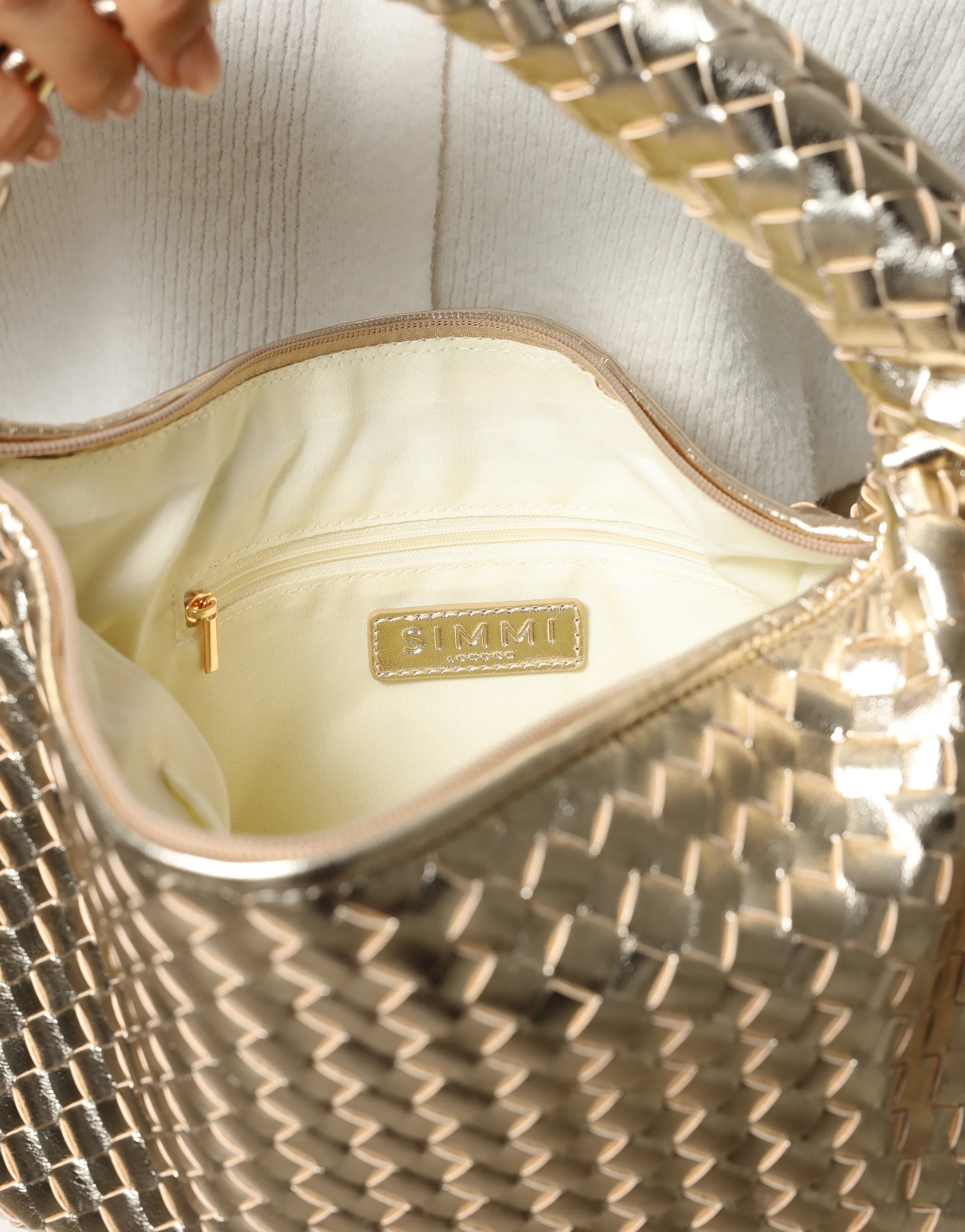 Justine Woven Gold Bag - Image 5