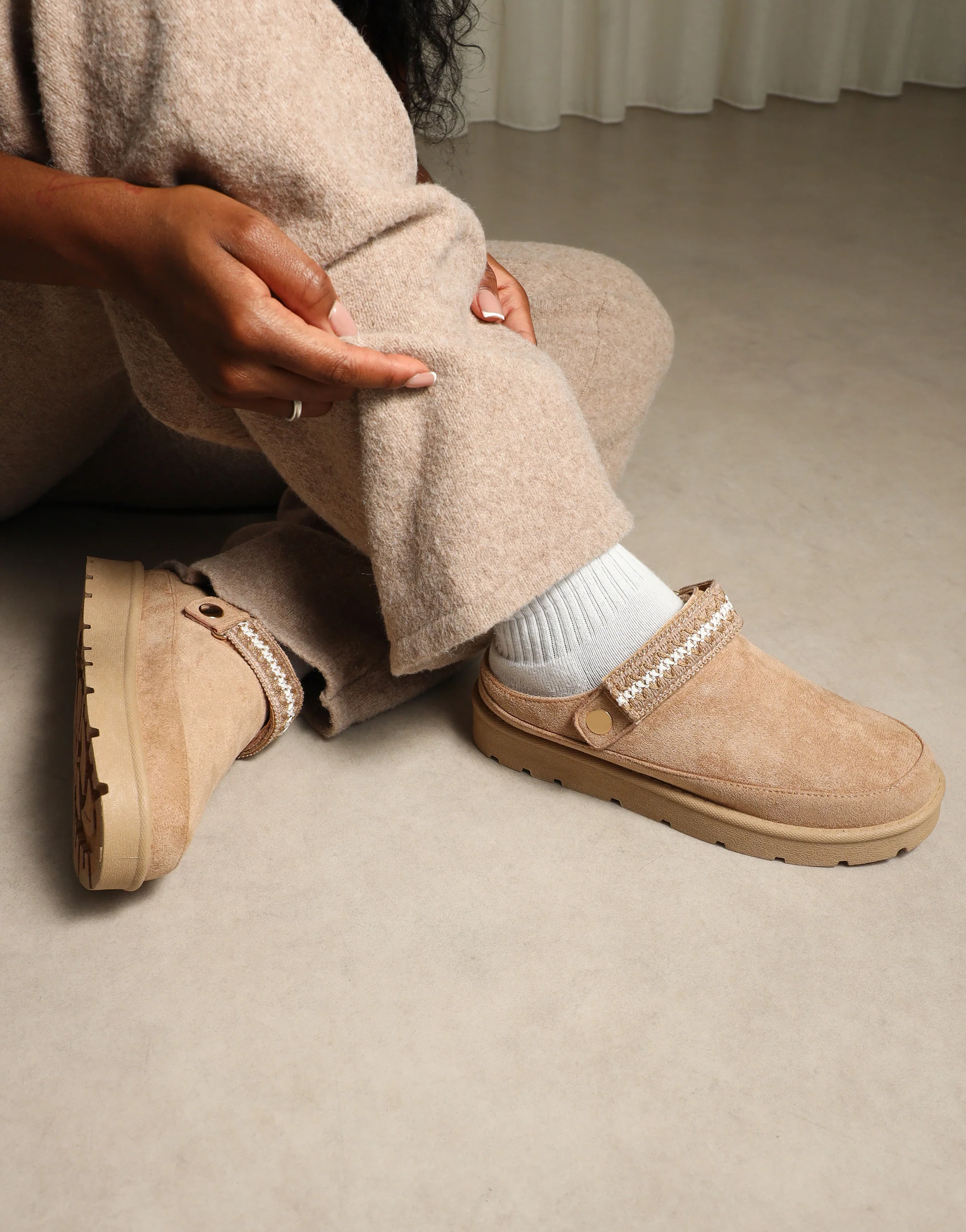 Kelsi Sand Slippers