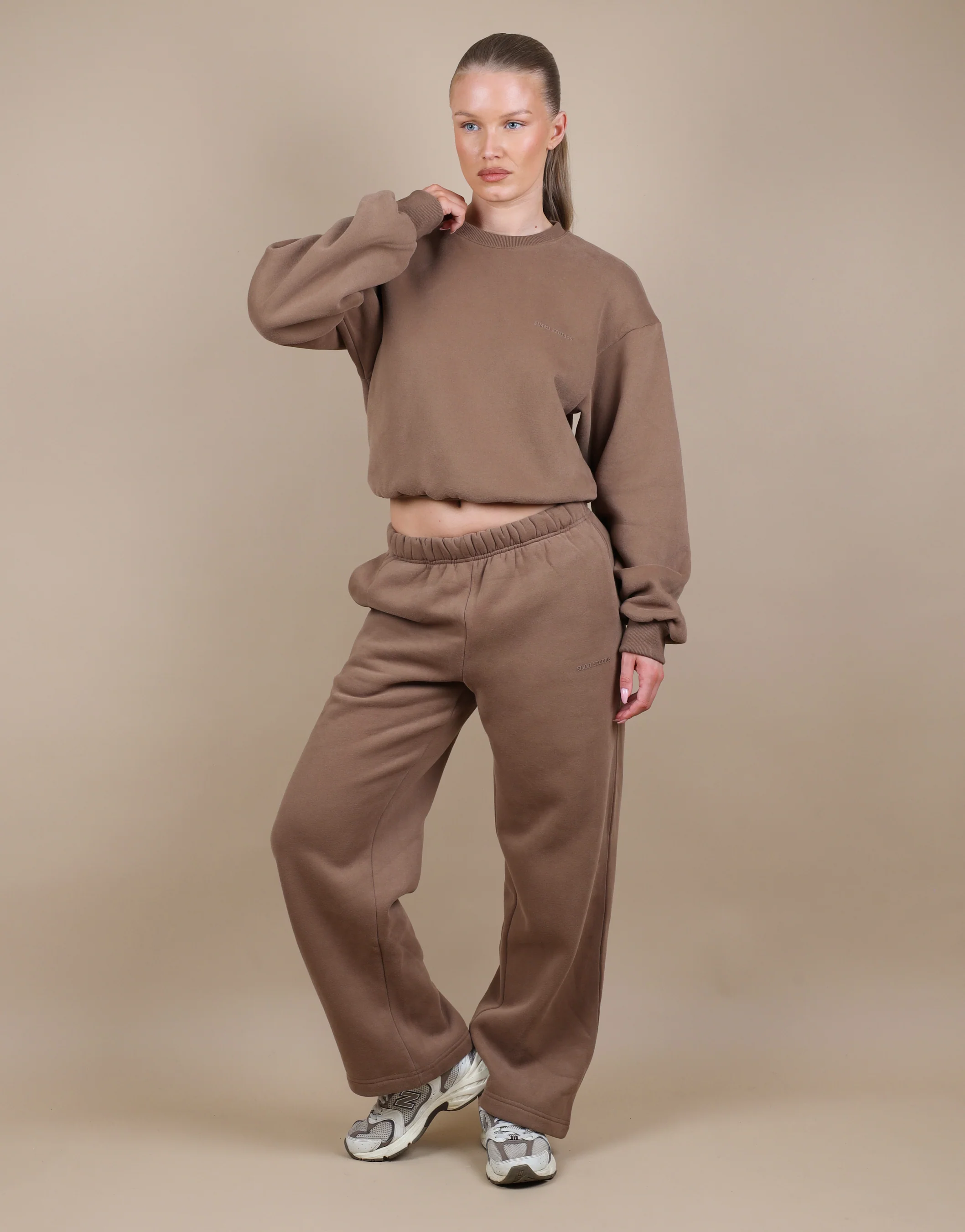 Kendall Cropped Sweatshirt in Mocha - Image 2