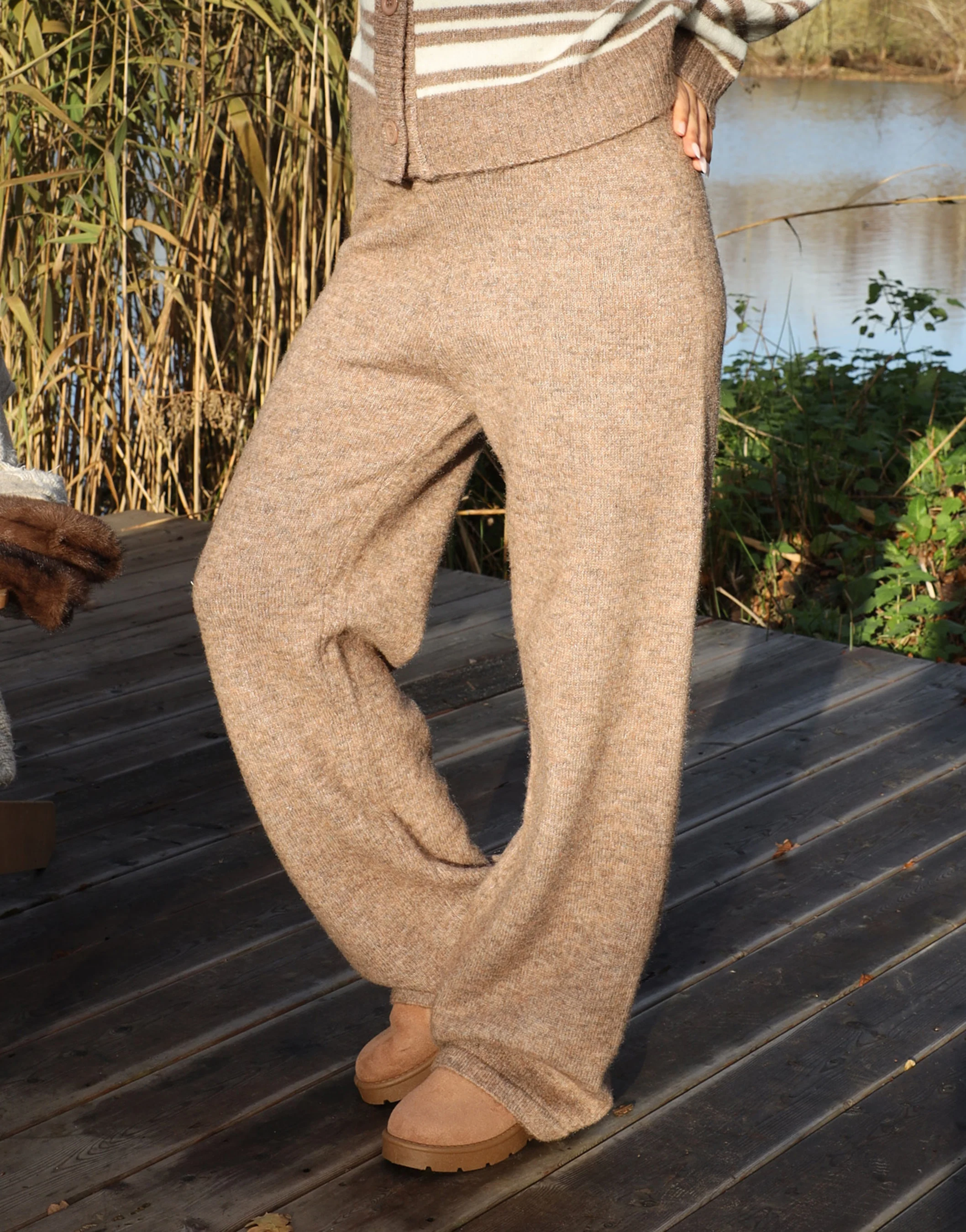 Luci Simmi Studios Knitted Trousers In Brown - Image 4