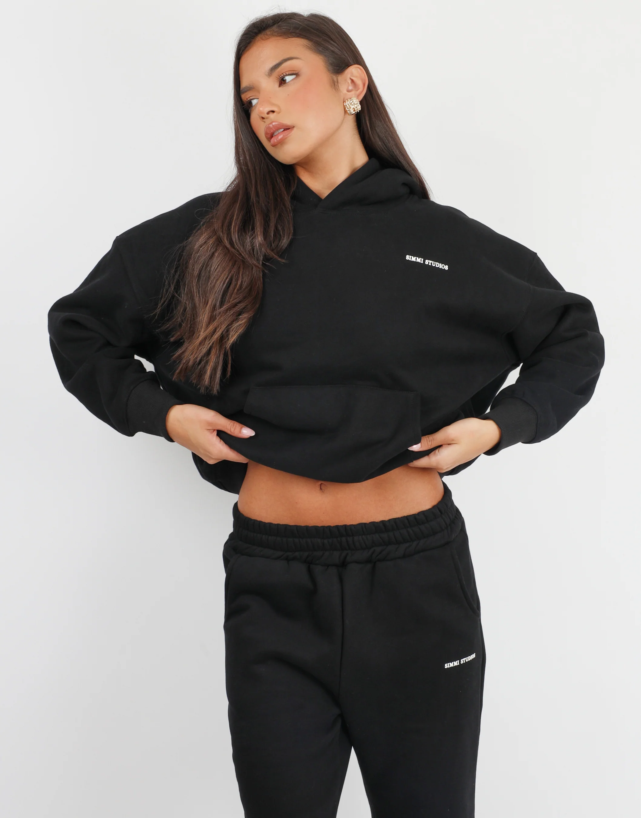 Maeve Simmi Studios Essentials Hoodie in Black