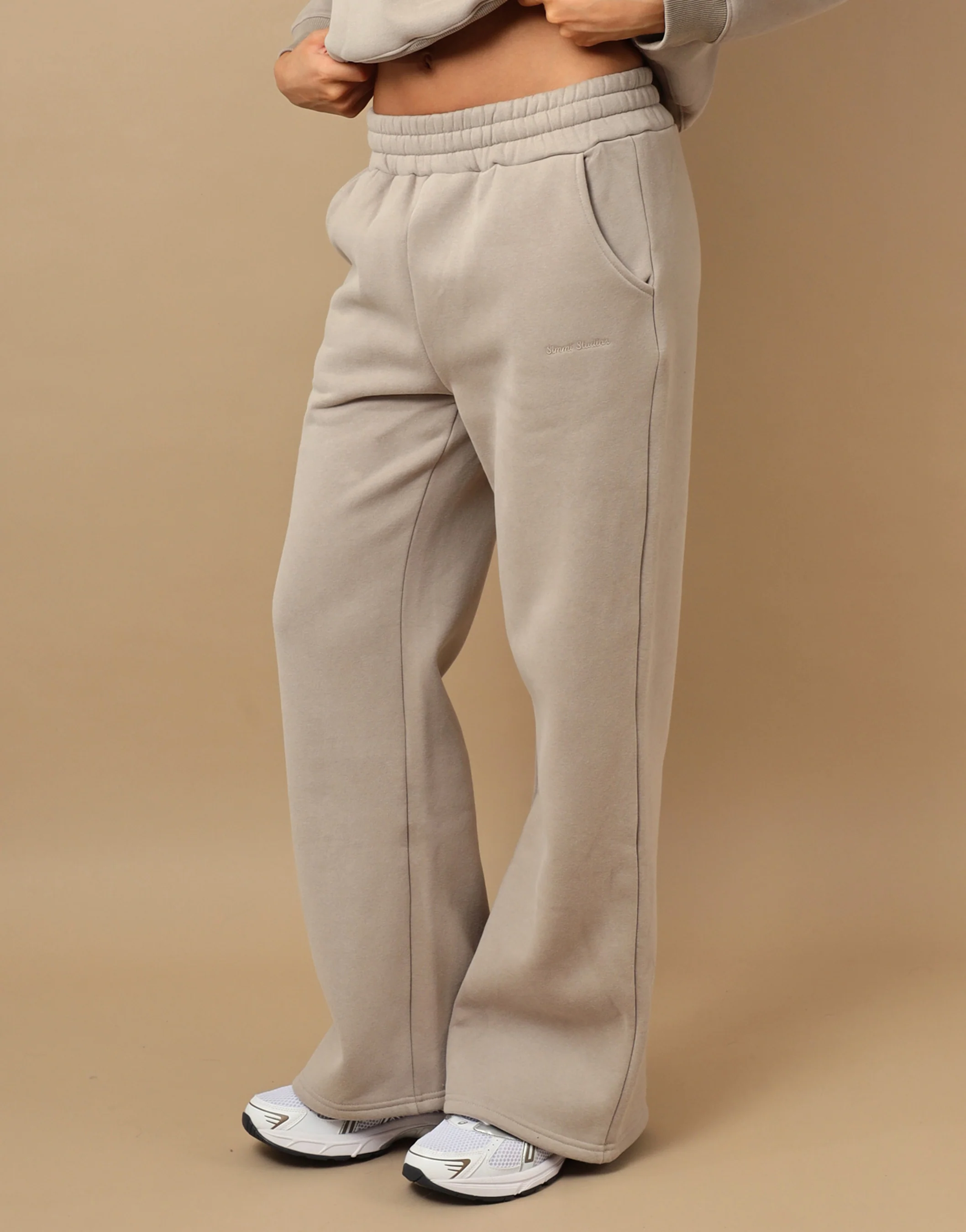 Maia Simmi Studios Essentials Joggers In Stone - Image 3