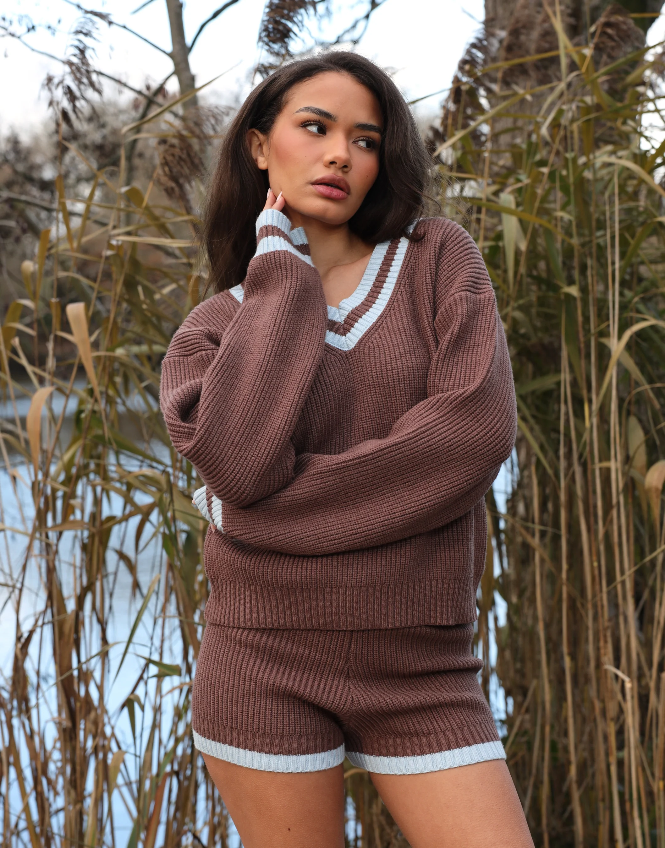 Matilda Simmi Studios V-Neck Jumper In Brown