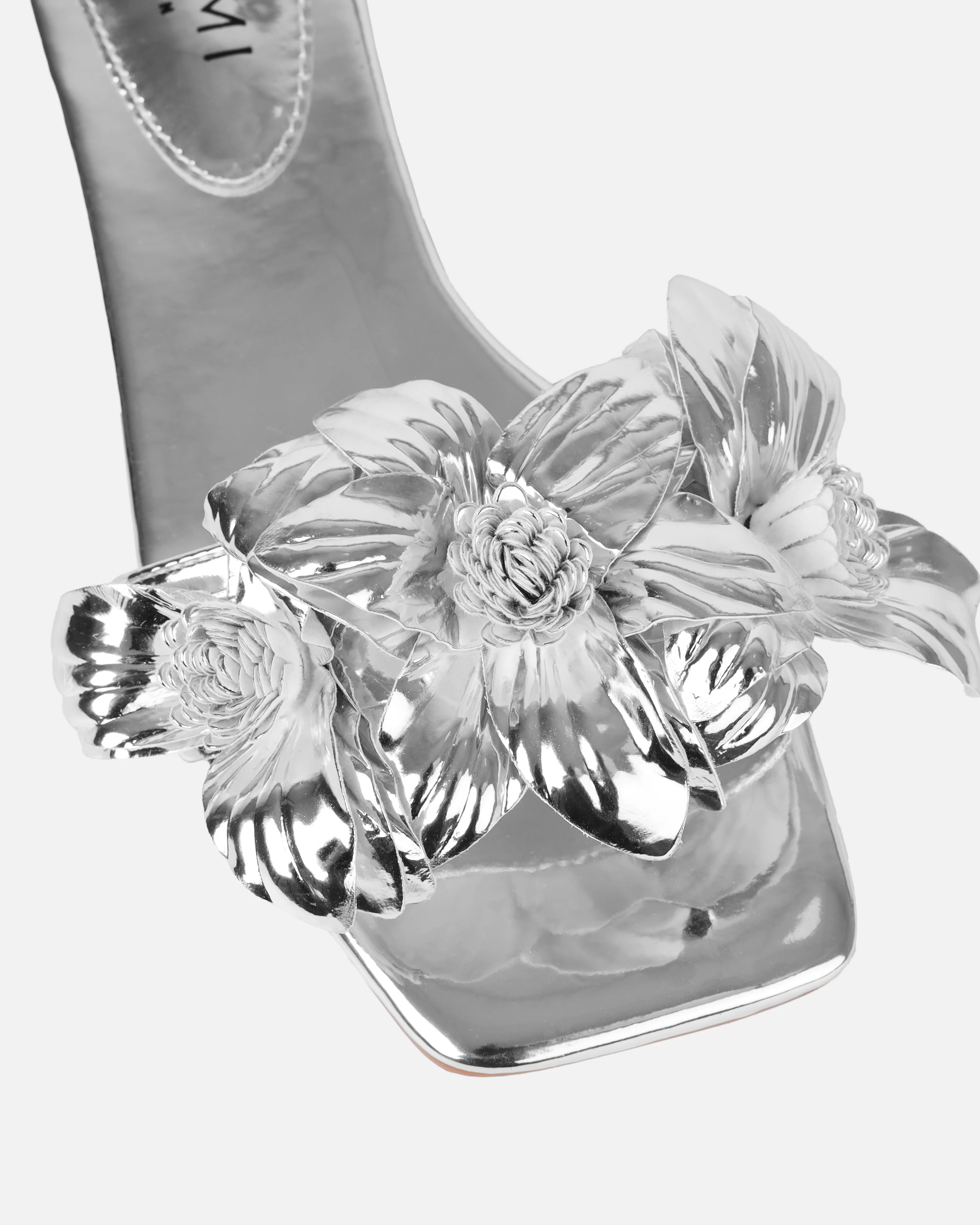 Miray Silver Flower Flat Slides - Image 4