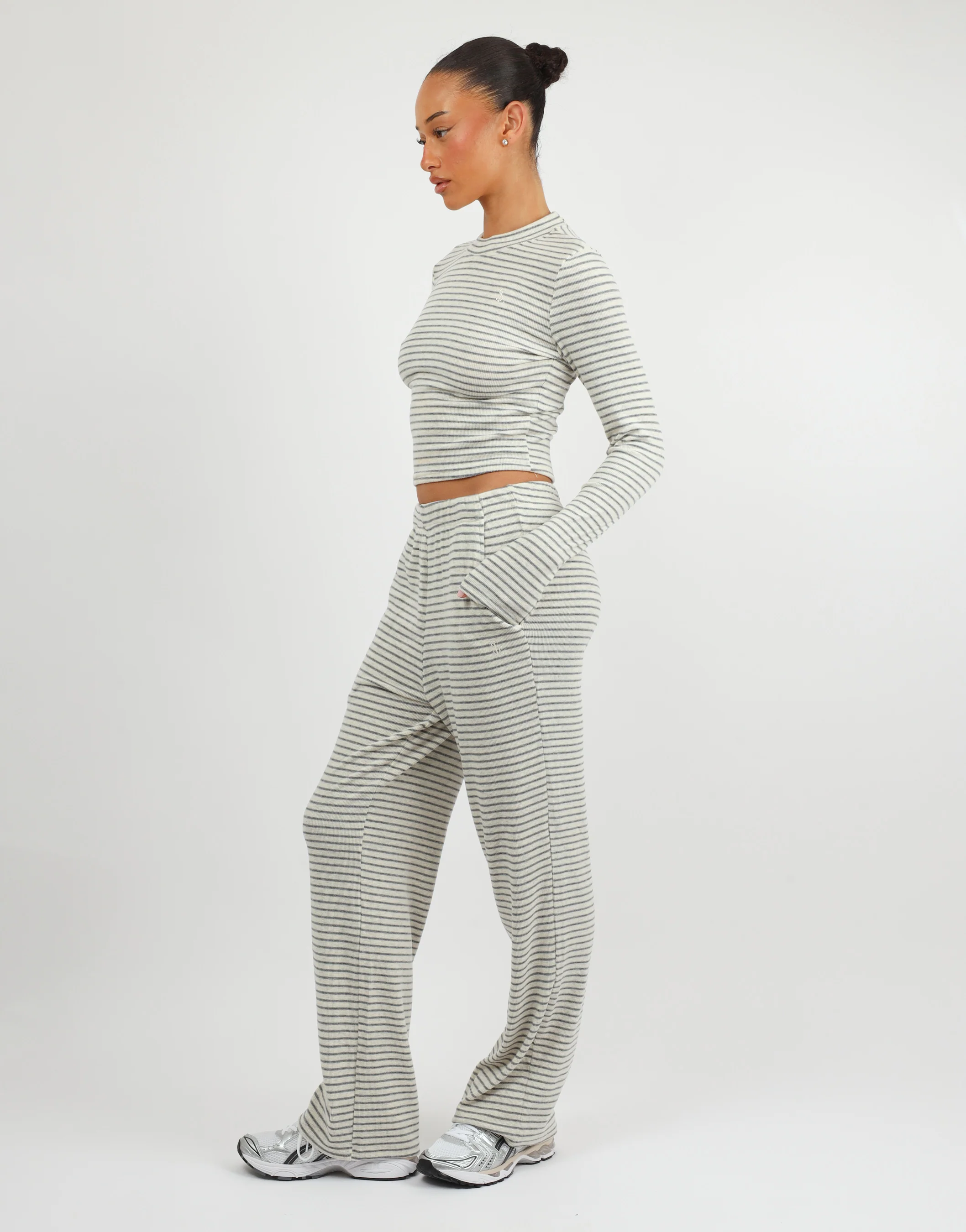 Monique Simmi Studios Soft Stripe Fine Ribbed Long Sleeve Top In Cream - Image 4