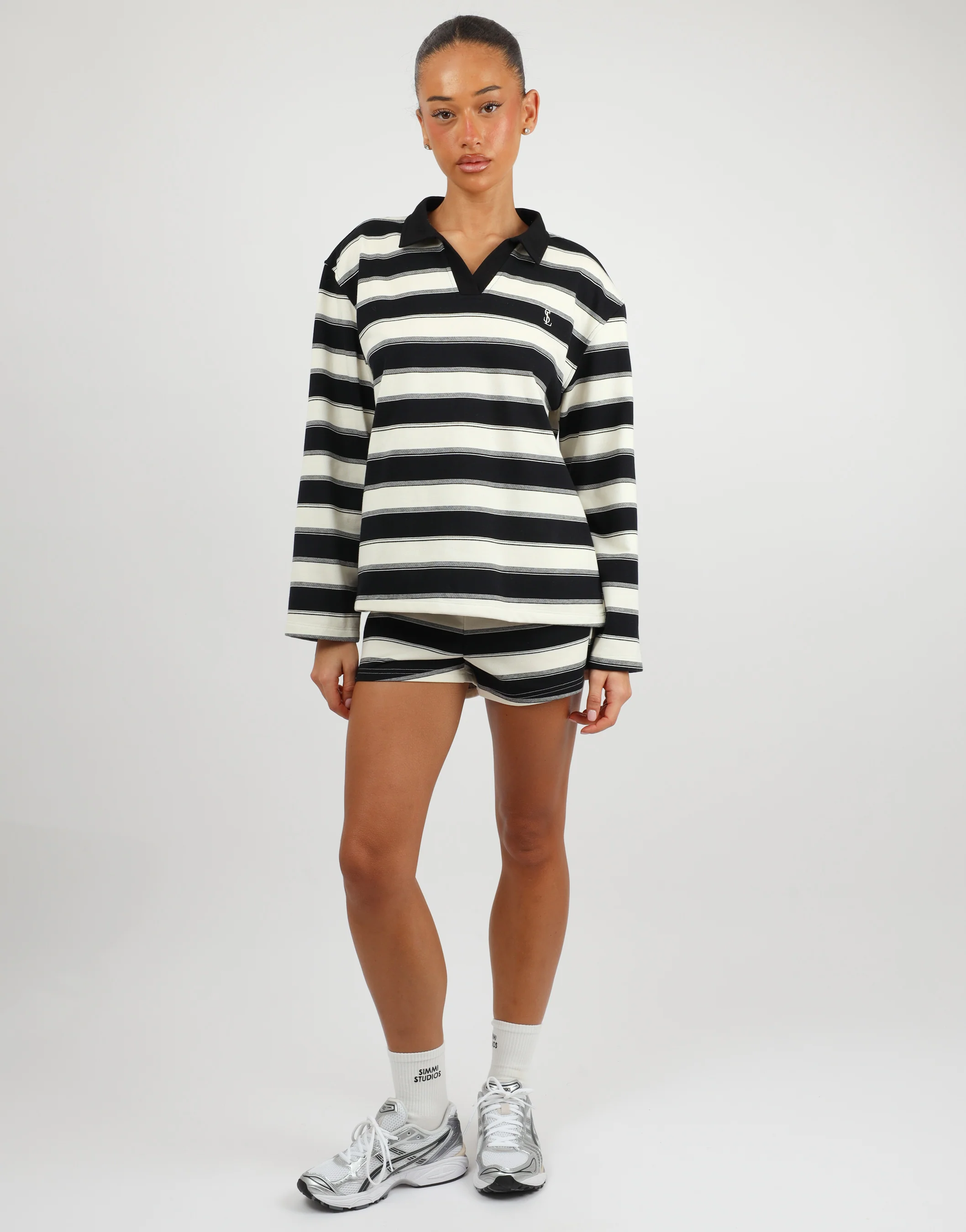 Muse Simmi Studios Stripe Shorts In Black - Image 2