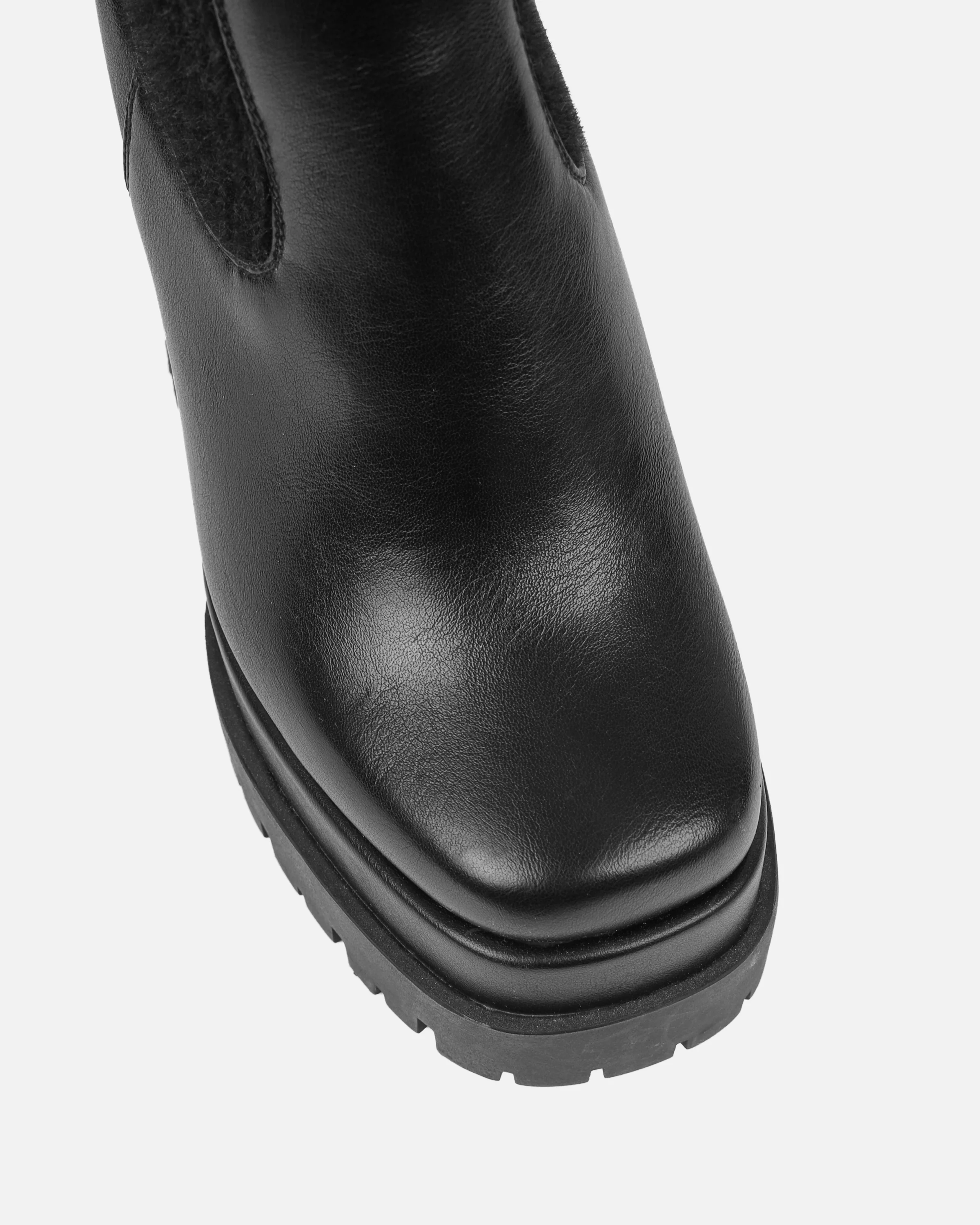 Roddy Black Platform Chelsea Boots With Fluffy Sock - Image 4