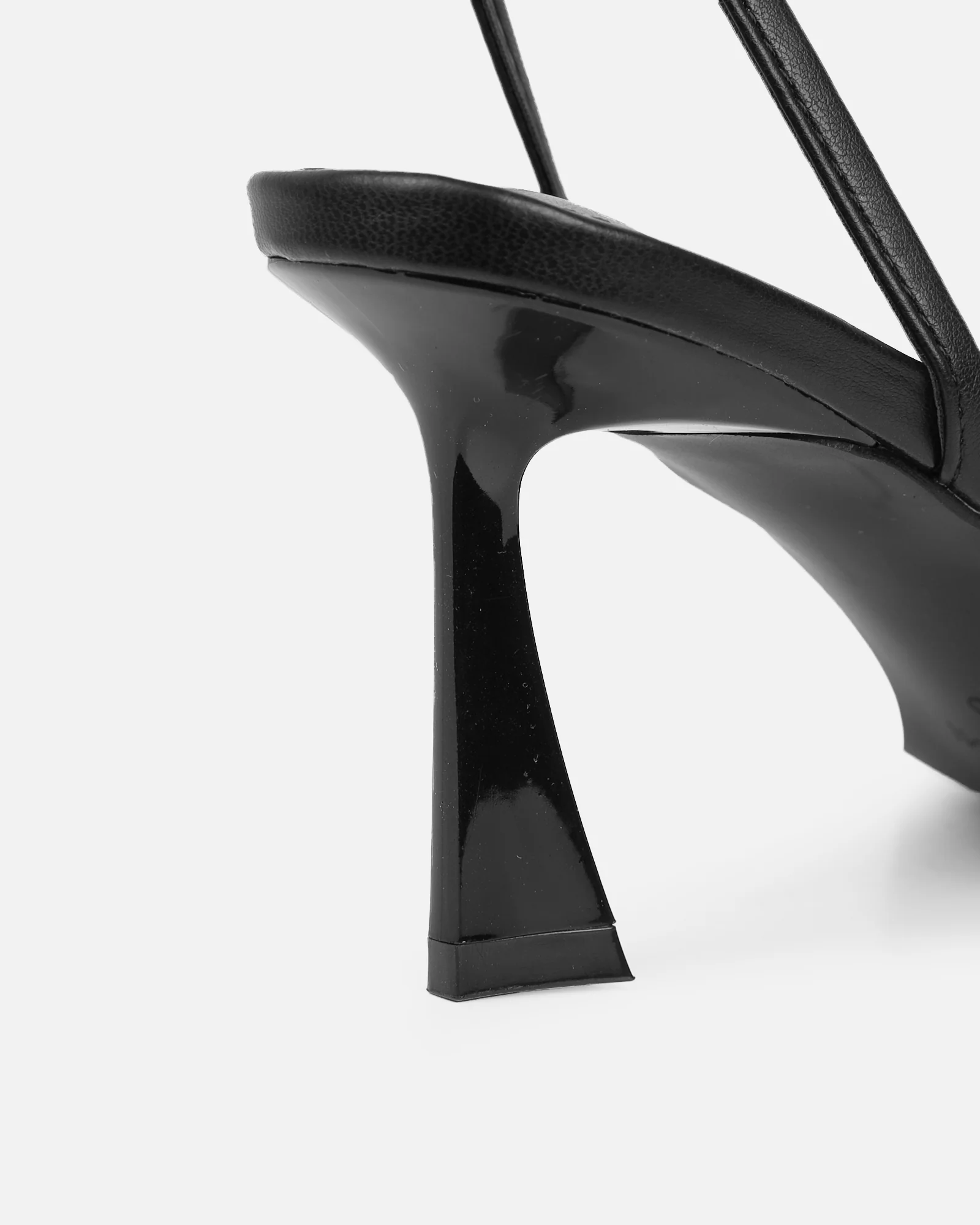 Yesmina Black Heeled Sandals - Image 3